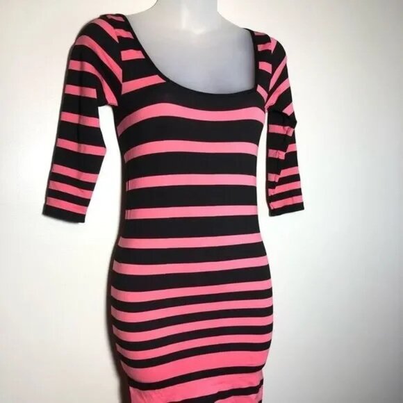 NEW MIX WOMEN'S PINK/BLACK STRIPED STRETCH BODYCON DRESS SIZE OS (ONE SIZE) - Picture 3 of 8